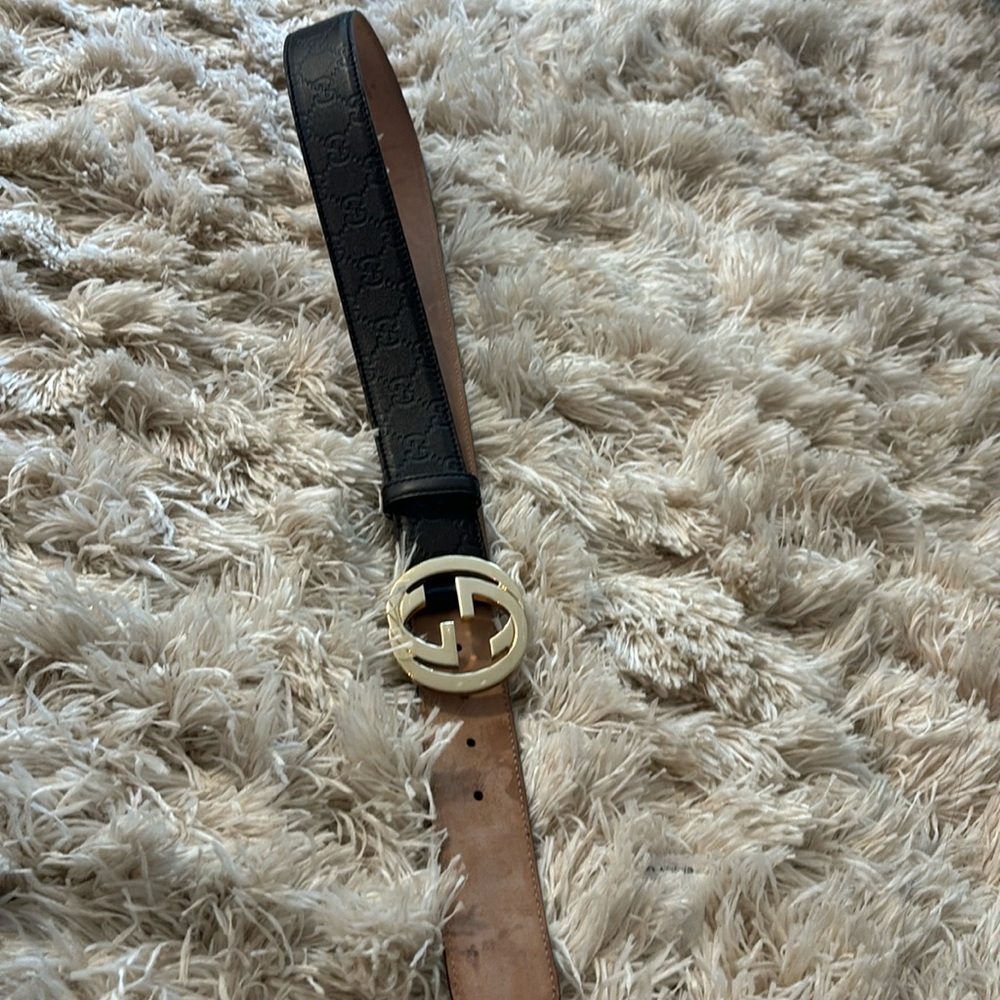 Men’s brown signature Gucci belt